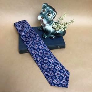 Brooks Brothers Men’s Medallion Print Tie